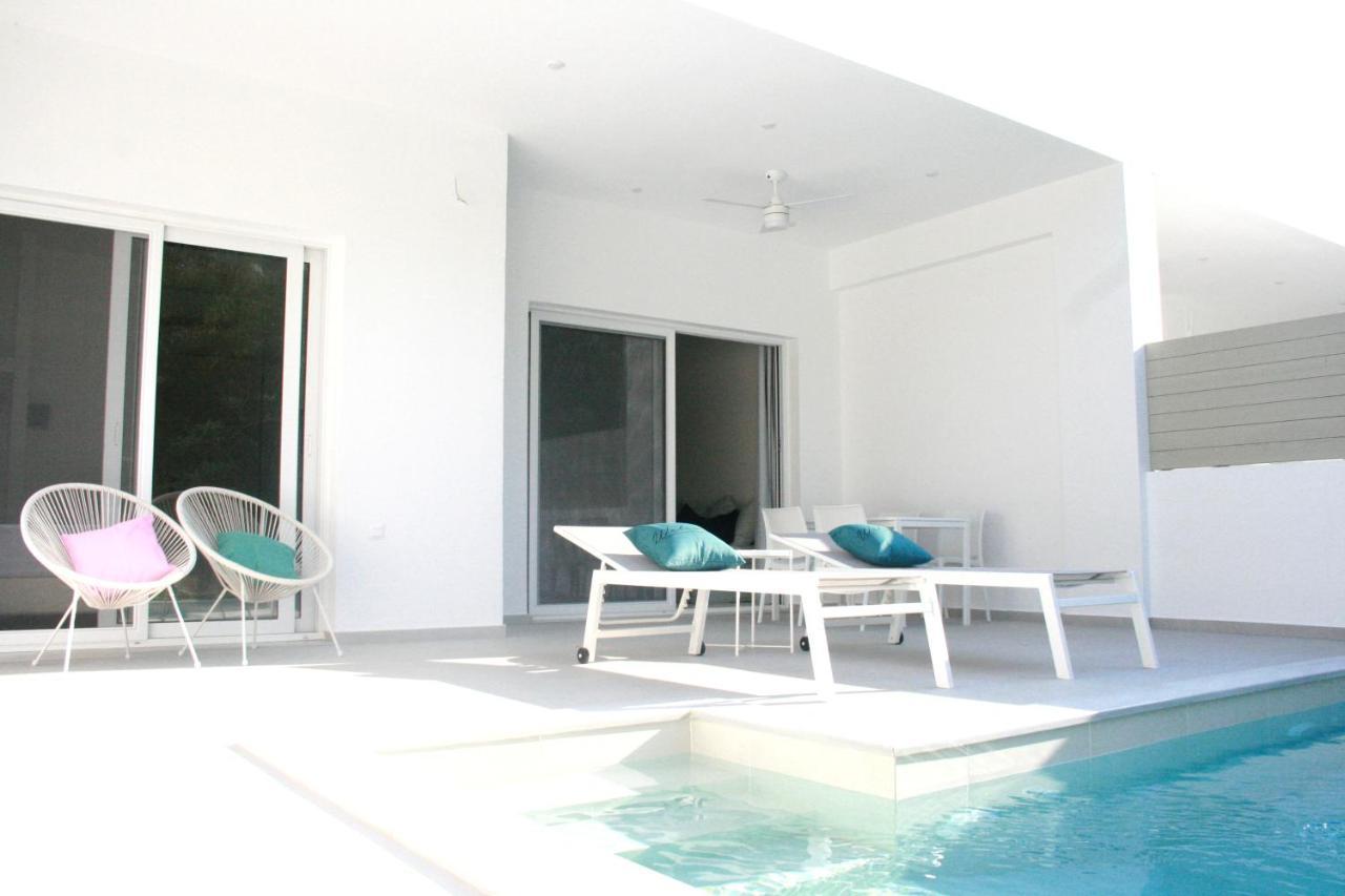 Splash Suites With Private Pools Nikiana Exteriör bild