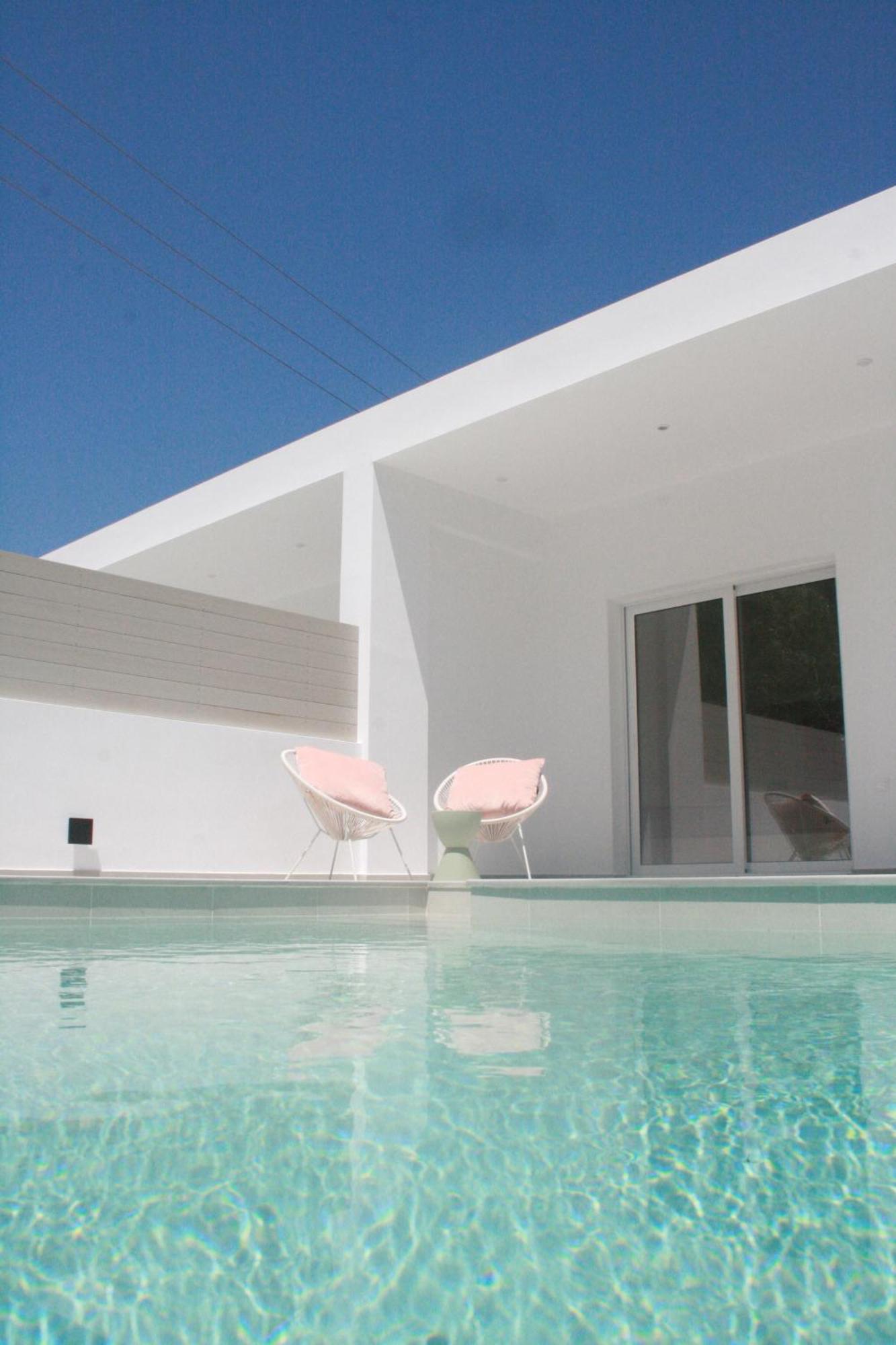 Splash Suites With Private Pools Nikiana Exteriör bild