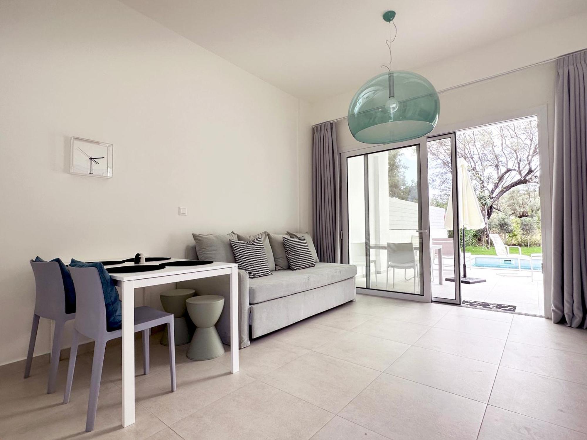 Splash Suites With Private Pools Nikiana Exteriör bild