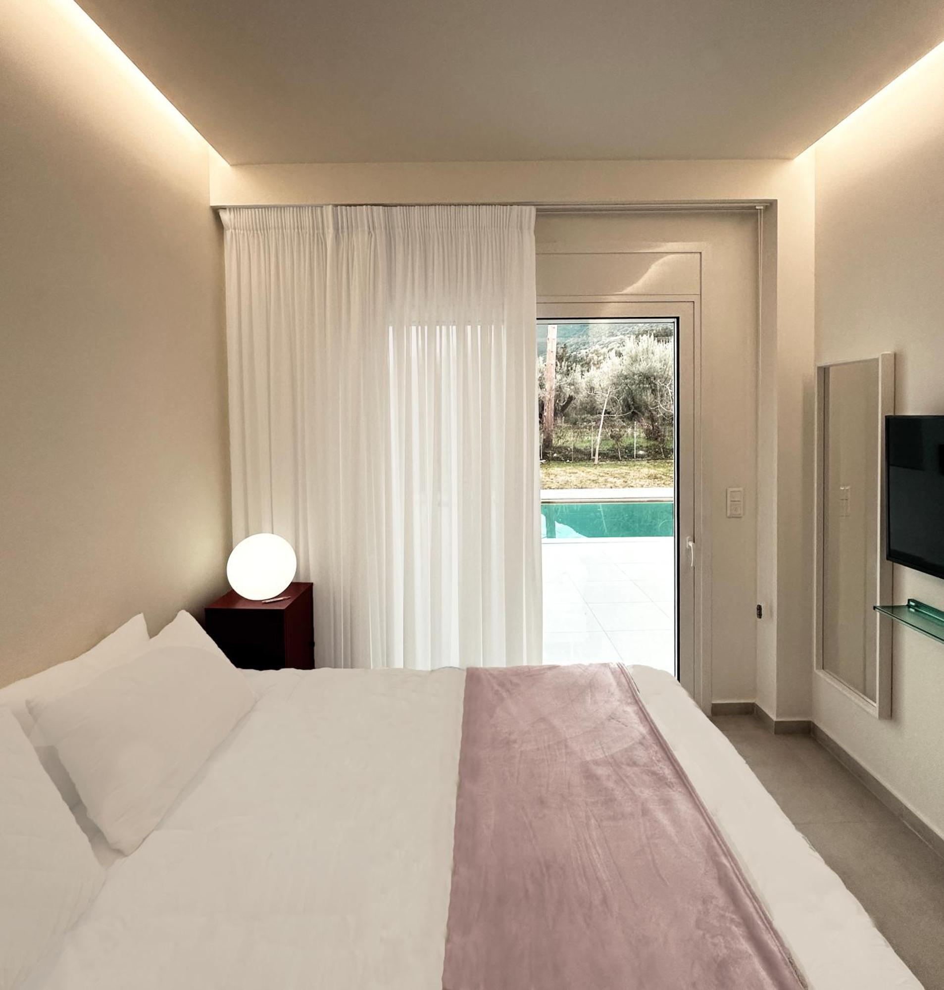 Splash Suites With Private Pools Nikiana Exteriör bild