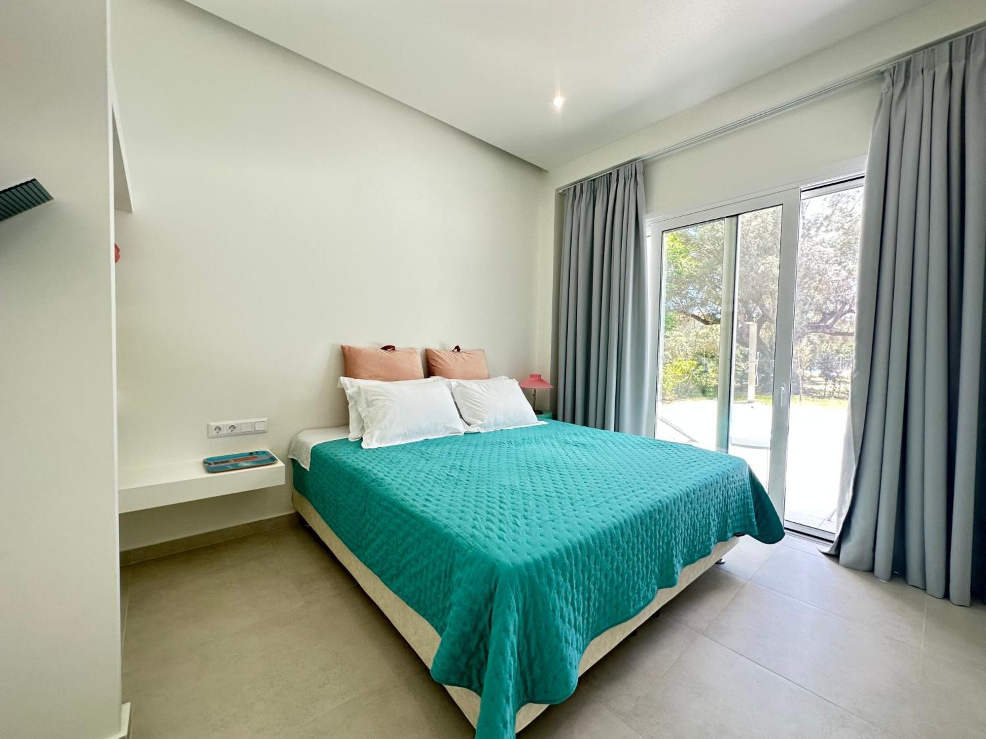 Splash Suites With Private Pools Nikiana Exteriör bild